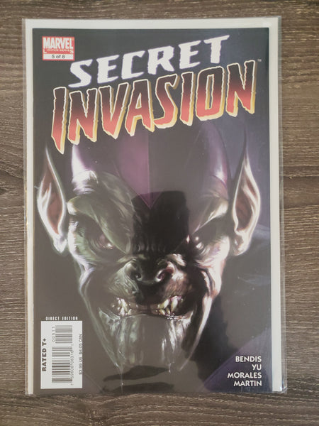 Secret Invasion set,  Issues #1-8